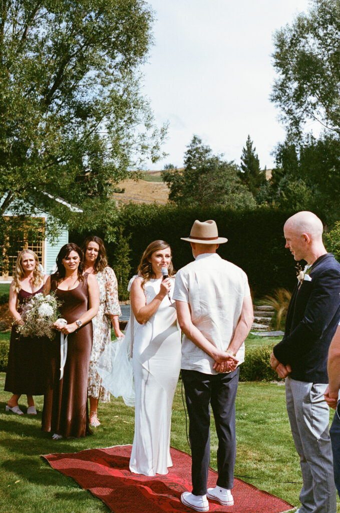 Queenstown Wedding Photographer, Capture your Queenstown Wedding On Film! Book Now