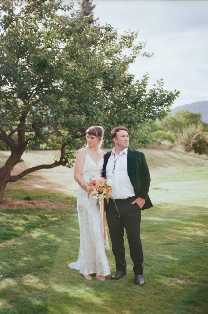 Queenstown Wedding Photographer, Capture your Queenstown Wedding On Film! Book Now